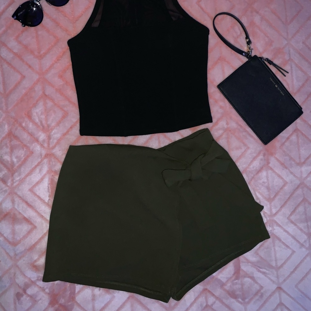 Cute Olive Mini Skort